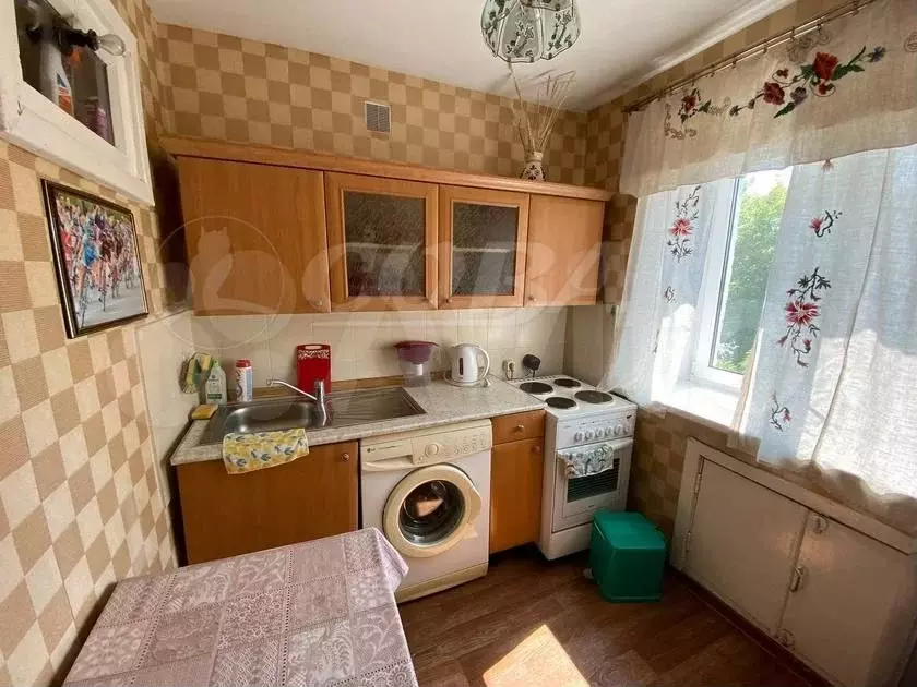 1-к. квартира, 30м, 3/5эт. - Фото 0