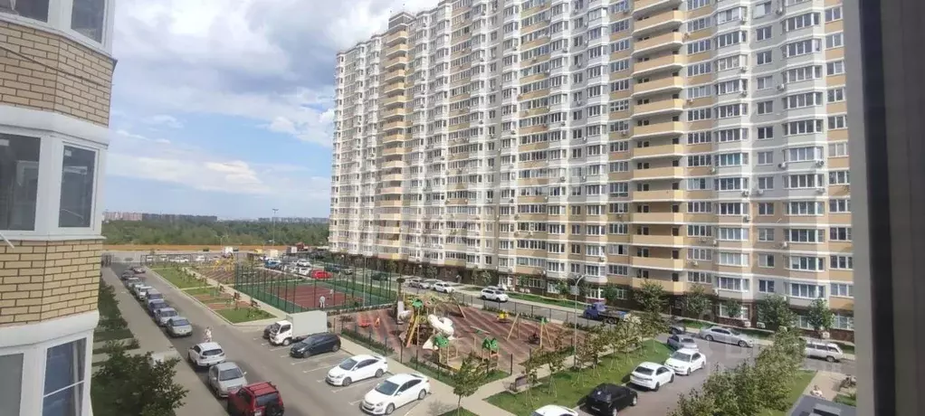Студия Краснодарский край, Краснодар ул. Красных Партизан, 1/4к16 ... - Фото 0