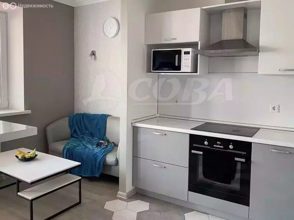 1-комнатная квартира: Тюмень, улица Николая Ростовцева, 25к1 (50 м) - Фото 1