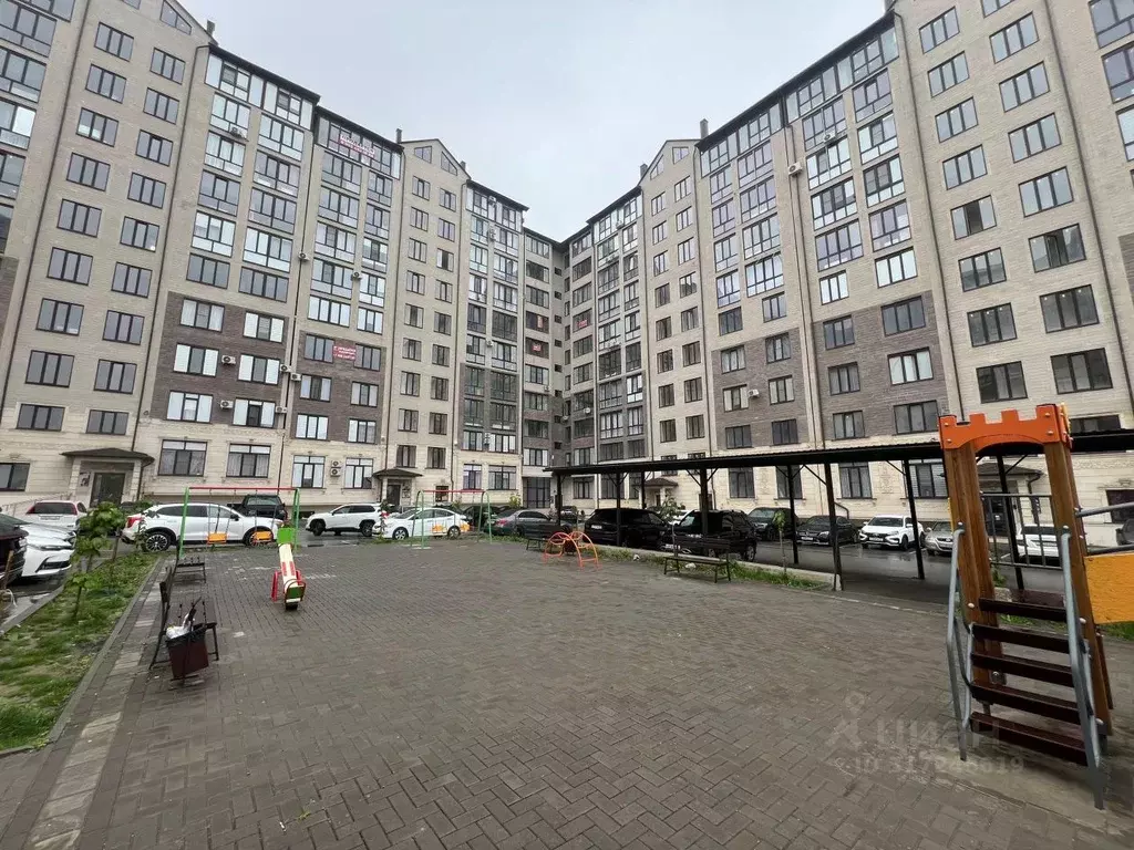 1-к кв. Кабардино-Балкария, Нальчик ул. Тарчокова (55.2 м) - Фото 0