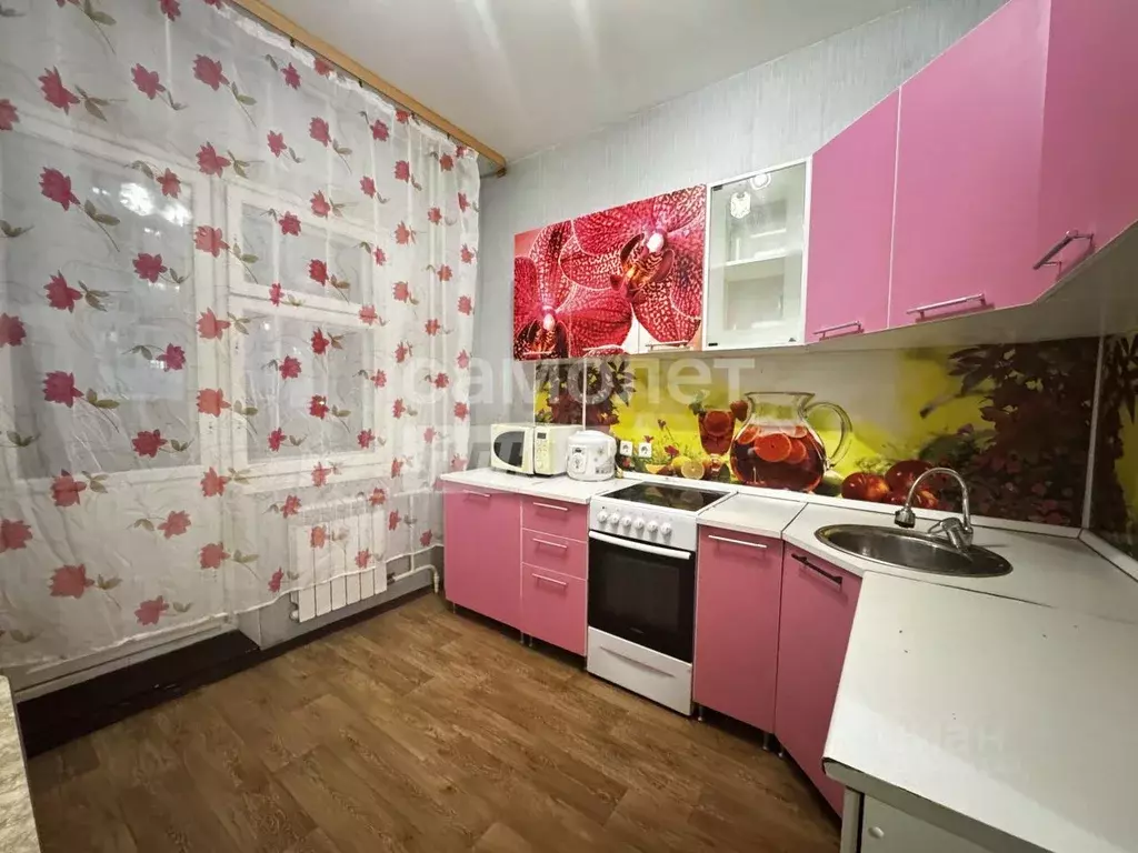 2-к кв. Ханты-Мансийский АО, Нижневартовск ул. Московкина, 4 (55.0 м) - Фото 0