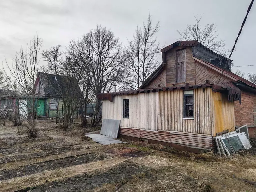 Дом в Вологодская область, Череповец № 1 Металлург СНТ, 1631 (15 м) - Фото 1