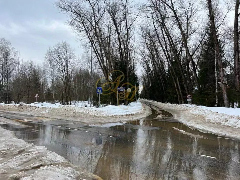 Участок в Московская область, Клин городской округ, д. Тиликтино  ... - Фото 0