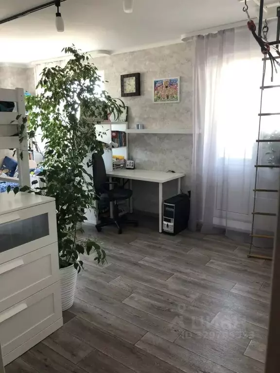 3-к кв. Самарская область, Тольятти Ленинский просп., 19 (67.0 м) - Фото 2