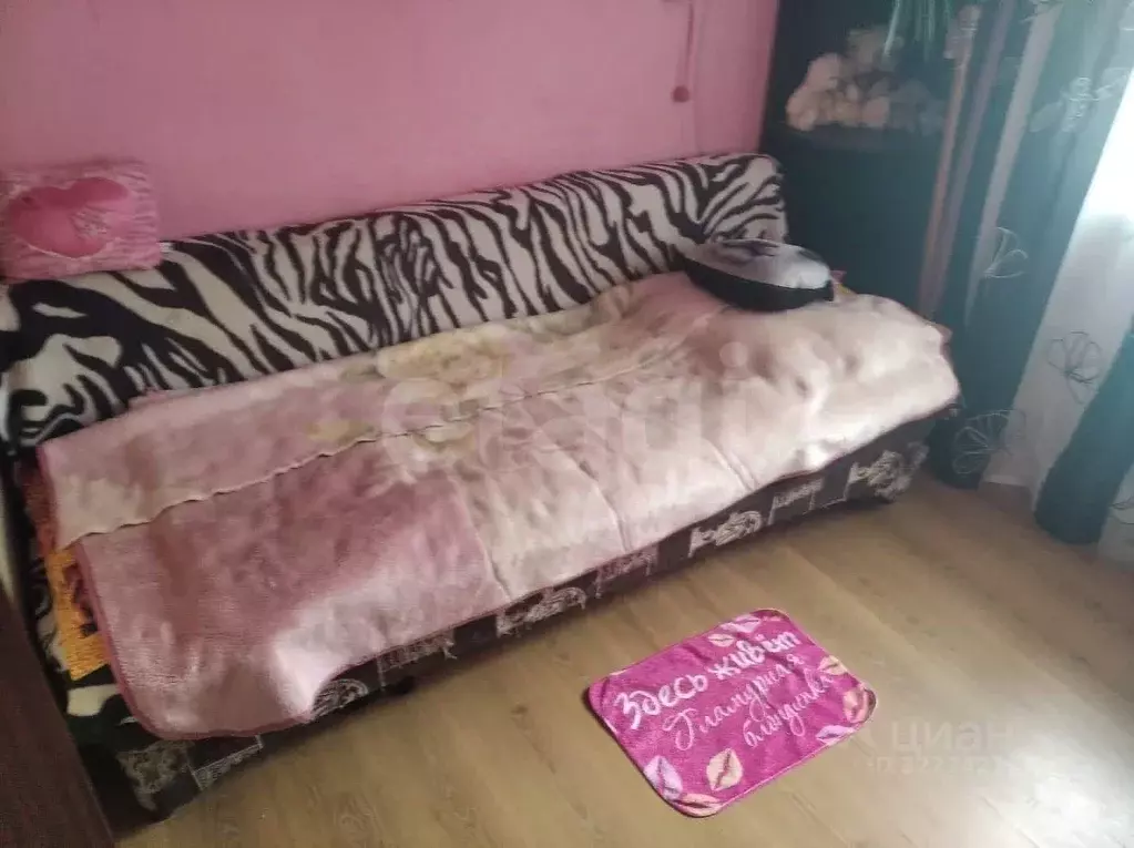 Комната Ямало-Ненецкий АО, Новый Уренгой Юбилейный мкр, 4/2 (8.0 м) - Фото 1