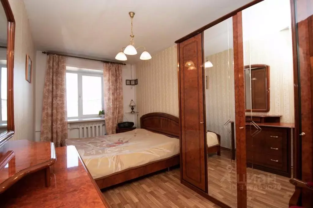 3-к кв. Иркутская область, Иркутск ул. Пржевальского, 168 (61.7 м) - Фото 0