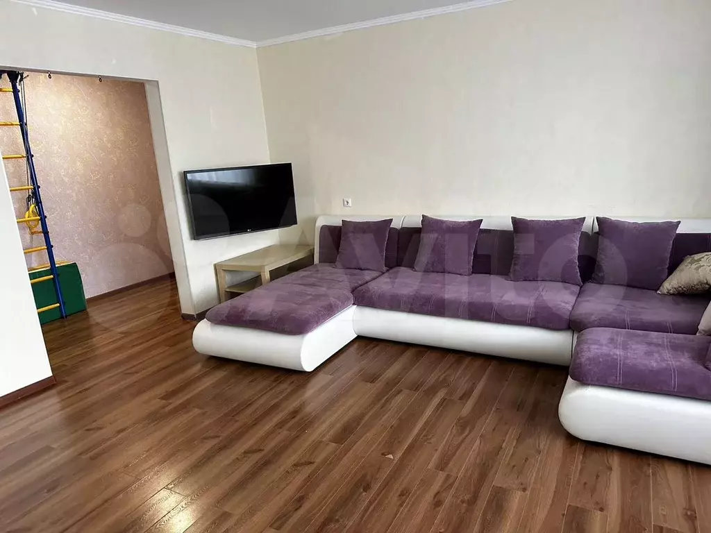 3-к. квартира, 63 м, 6/9 эт. - Фото 0