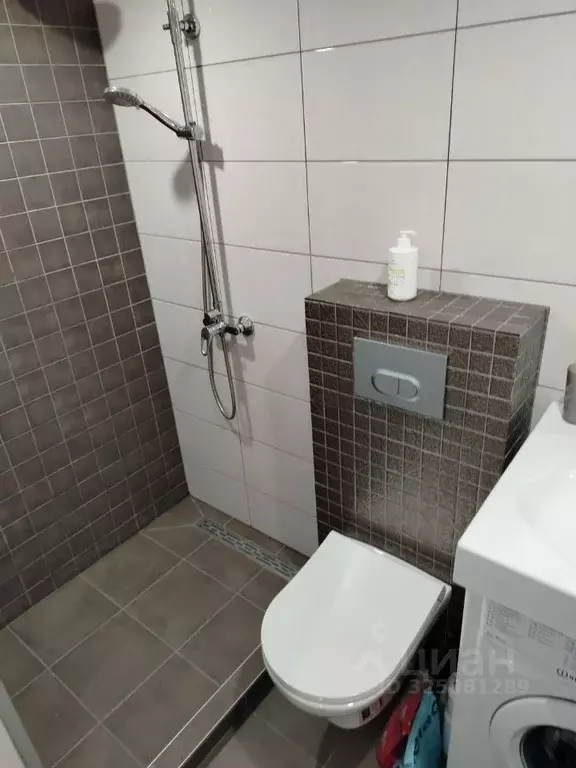 Студия Санкт-Петербург 8-я Васильевского острова линия, 23 (30.0 м) - Фото 1