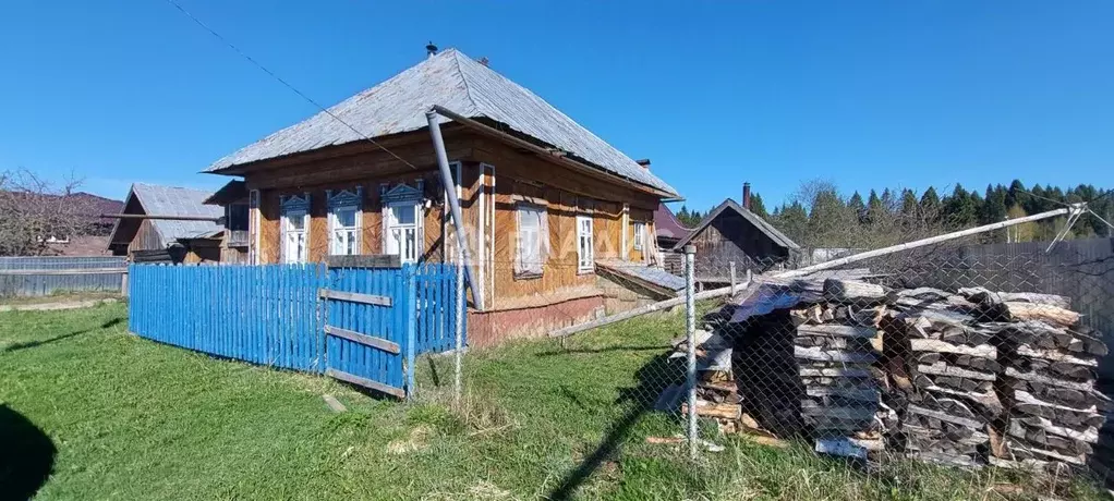 Дом в Марий Эл, Медведевский район, Краснооктябрьский городское ... - Фото 0