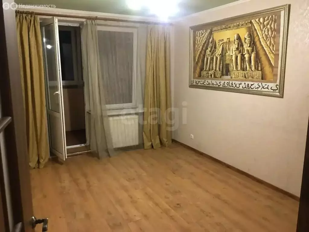 2-комнатная квартира: микрорайон Чкаловск, улица Мира, 4 (70.1 м) - Фото 1