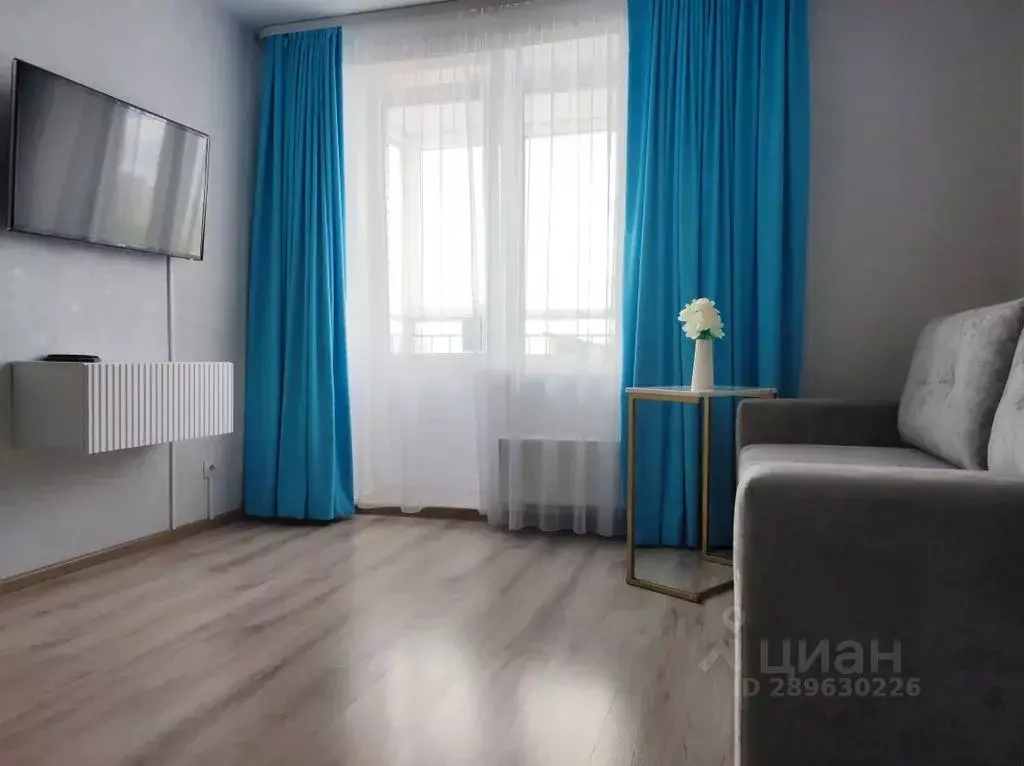 1-к кв. Удмуртия, Ижевск ул. 10 лет Октября, 60Бк2 (43.0 м) - Фото 0