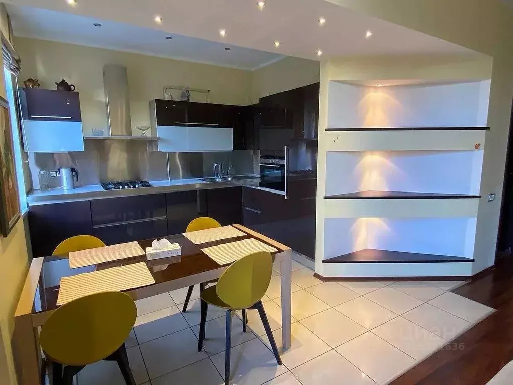 3-к кв. Москва Новочеремушкинская ул., 11К1 (80.0 м) - Фото 1