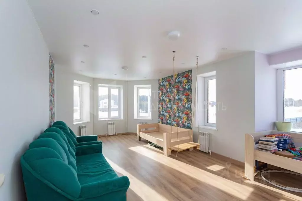 Коттедж в Свердловская область, Тугулымский муниципальный округ, с. ... - Фото 1