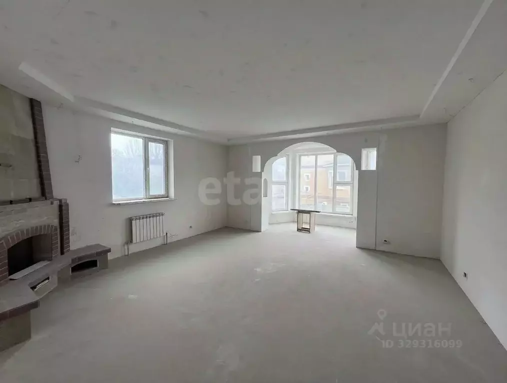 Дом в Крым, Феодосия ул. Листовничей (349 м) - Фото 2