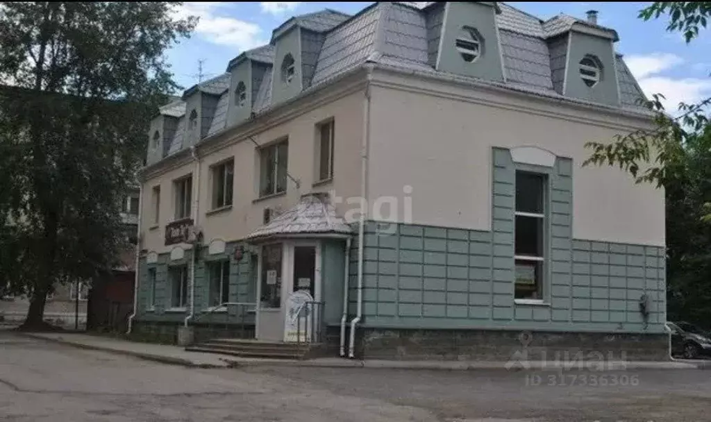Торговая площадь в Свердловская область, Новоуральск Комсомольская ... - Фото 0