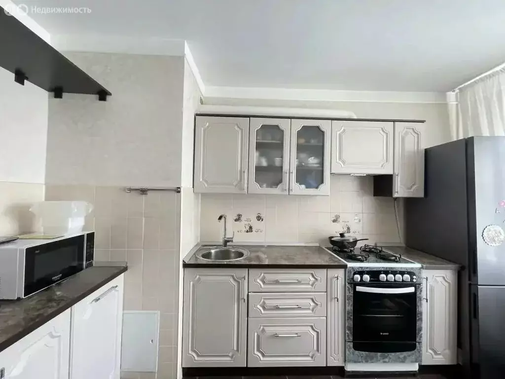 3-комнатная квартира: Майкоп, улица 12 Марта, 150к3 (64 м) - Фото 1
