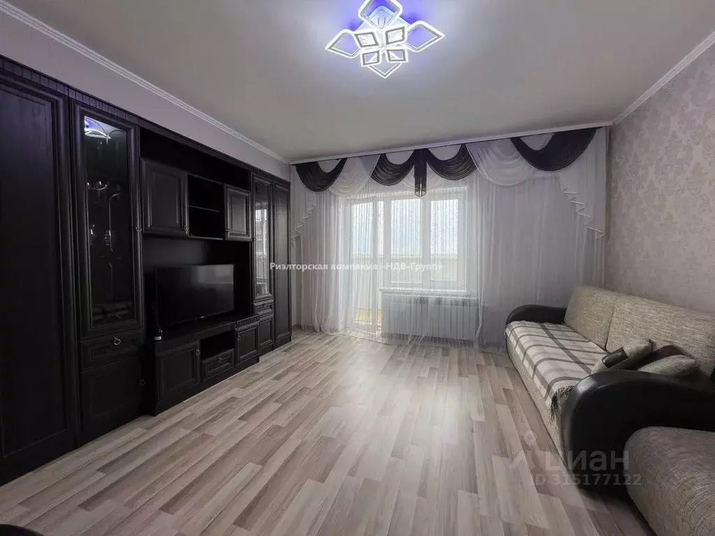2-к кв. Хабаровский край, Хабаровск ул. Карла Маркса, 99А (64.4 м) - Фото 1