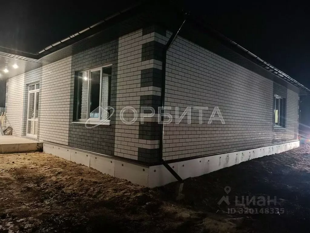 Дом в Тюменская область, Тюмень Березняки СНТ,  (180 м) - Фото 1