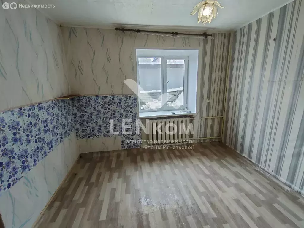 Квартира-студия: Ижевск, улица Коммунаров, 355 (12.6 м) - Фото 1