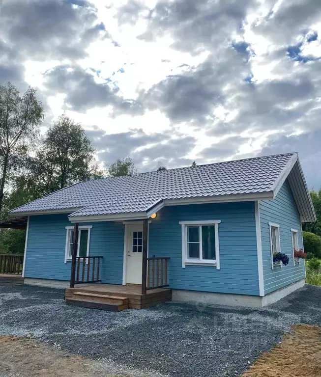 Дом в Карелия, Сортавальский муниципальный округ, пос. Пуйккола ул. ... - Фото 1