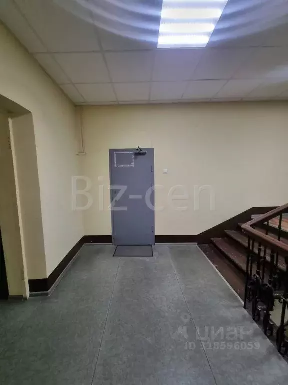 Офис в Санкт-Петербург наб. Обводного Канала, 64к2 (20 м) - Фото 1