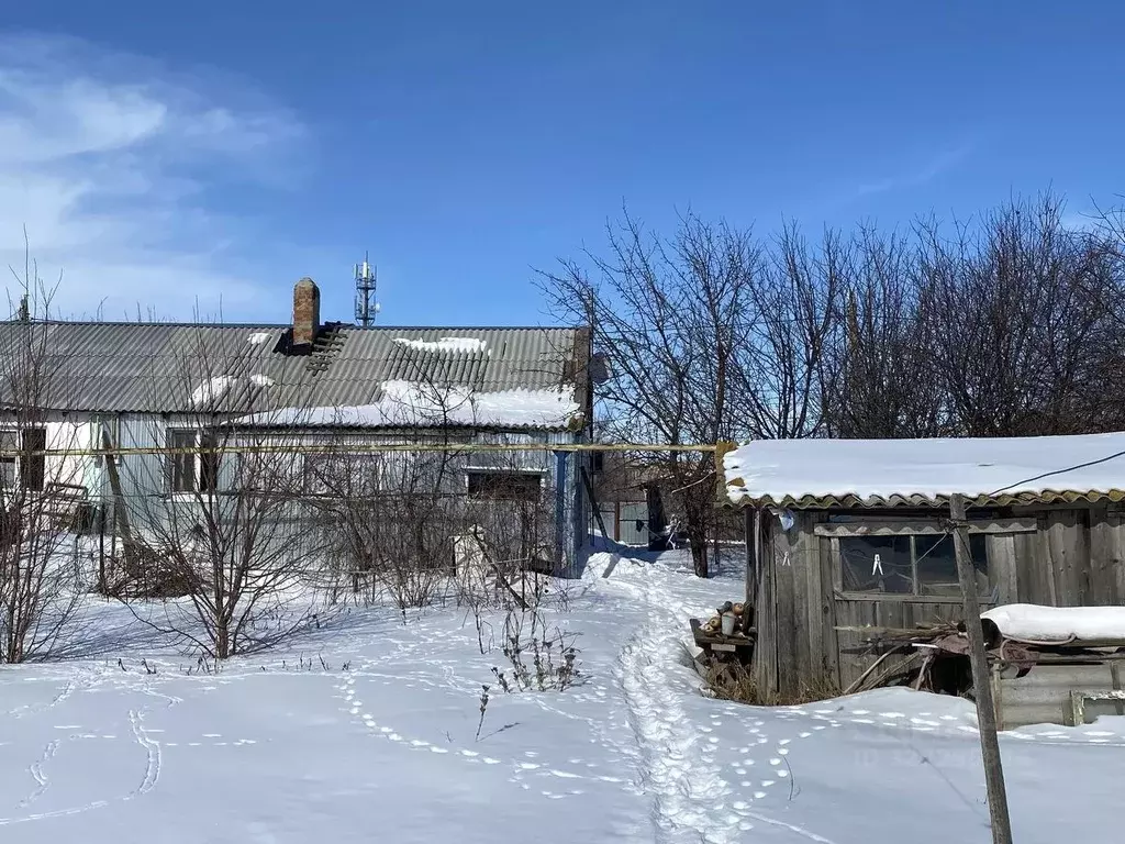 Дом в Саратовская область, Ровенский район, с. Первомайское  (51 м) - Фото 2