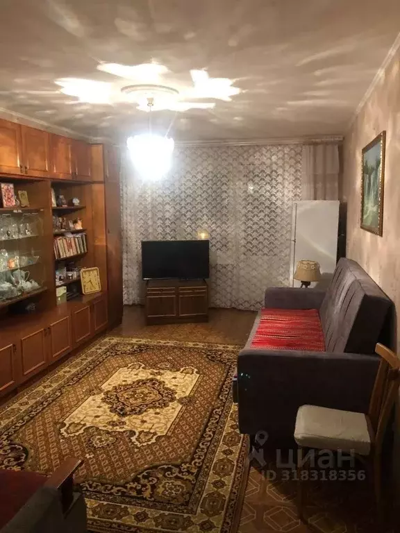 2-к кв. Саха (Якутия), Якутск ул. Дзержинского, 19 (50.0 м) - Фото 0