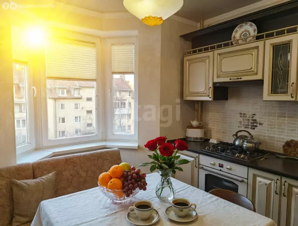 2-комнатная квартира: Зеленоградск, улица Тургенева, 10Б (63.5 м) - Фото 1