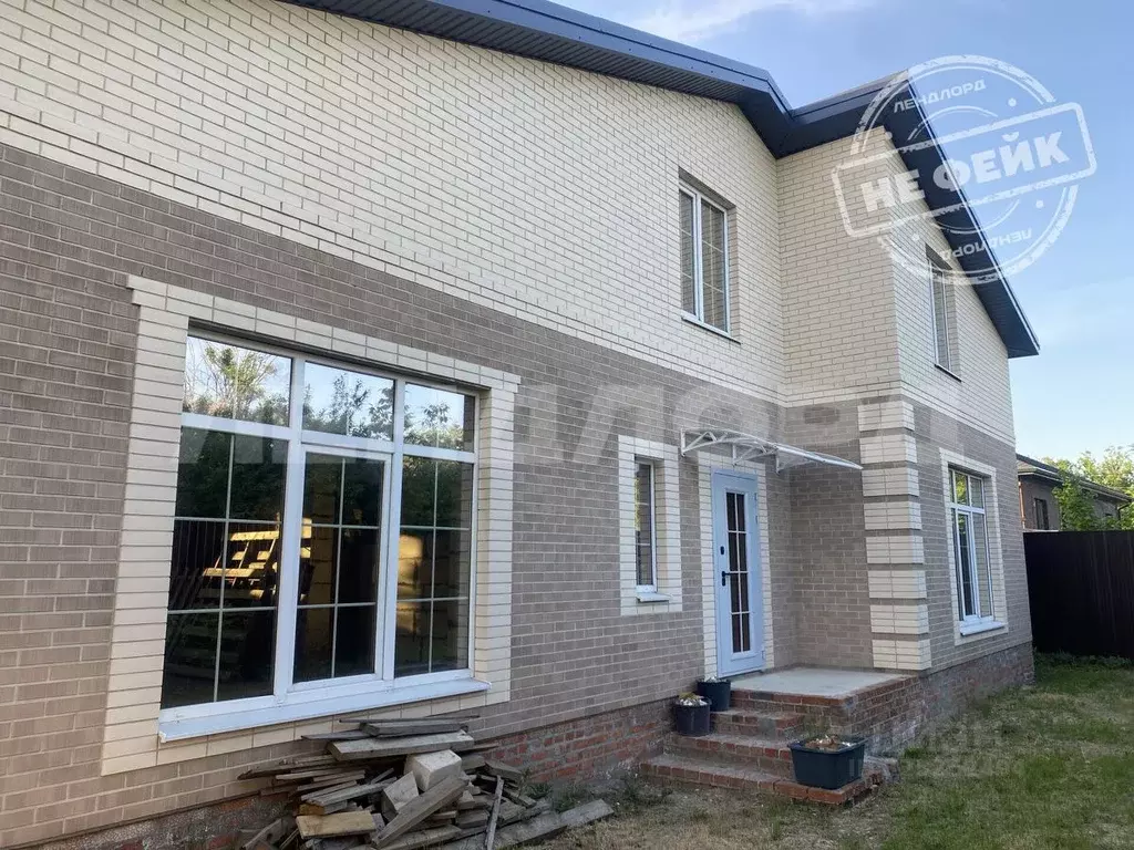 Дом в Ростовская область, Новочеркасск ул. Изобильная (220 м) - Фото 1