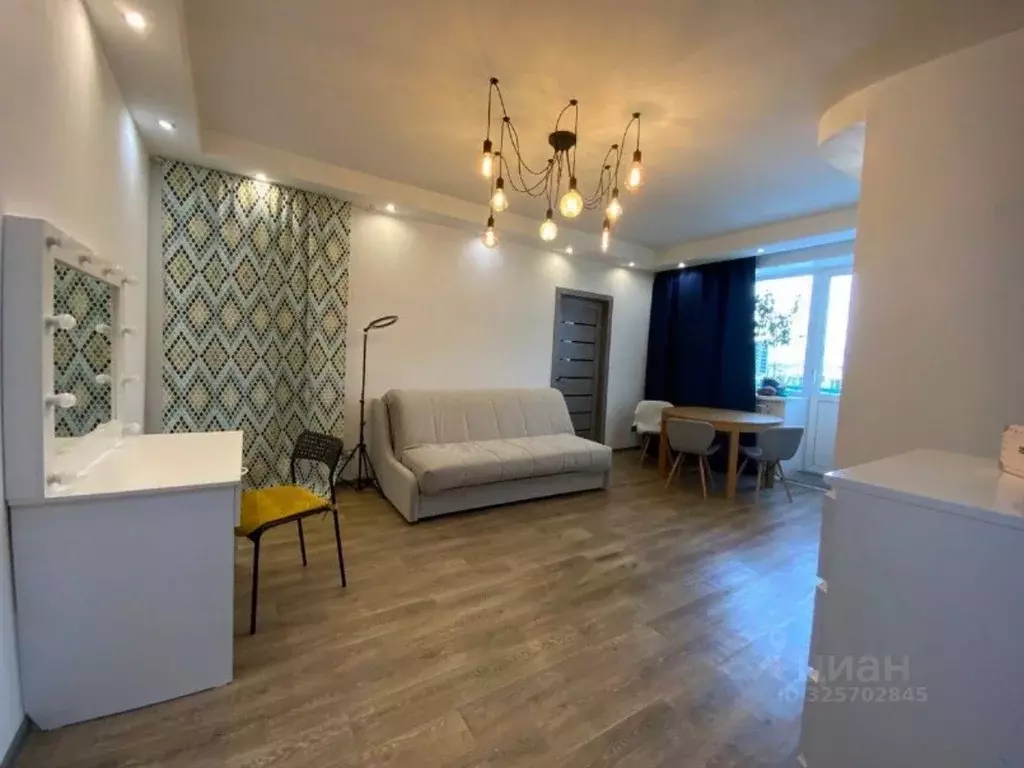 2-к кв. Иркутская область, Иркутск ул. Омулевского, 2 (42.0 м) - Фото 1