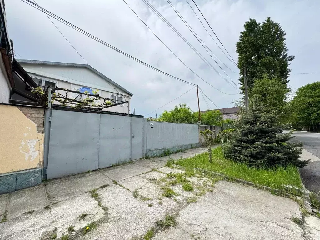 Дом в Кабардино-Балкария, Нальчик ул. Чернышевского, 46 (70 м) - Фото 1