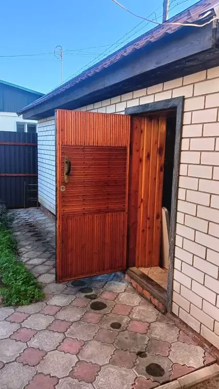 Дом в Саратовская область, Саратов Ударная ул. (300 м) - Фото 2