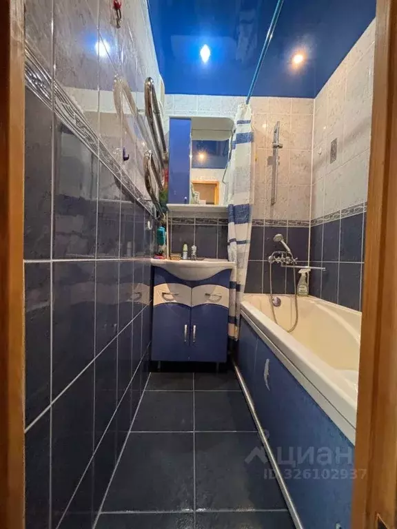 3-к кв. Пермский край, Пермь ул. Репина, 63 (57.6 м) - Фото 1