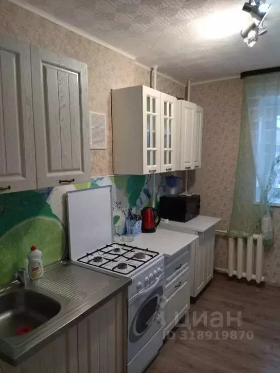 2-к кв. Коми, Усинск ул. Нефтяников, 32 (42.0 м) - Фото 1