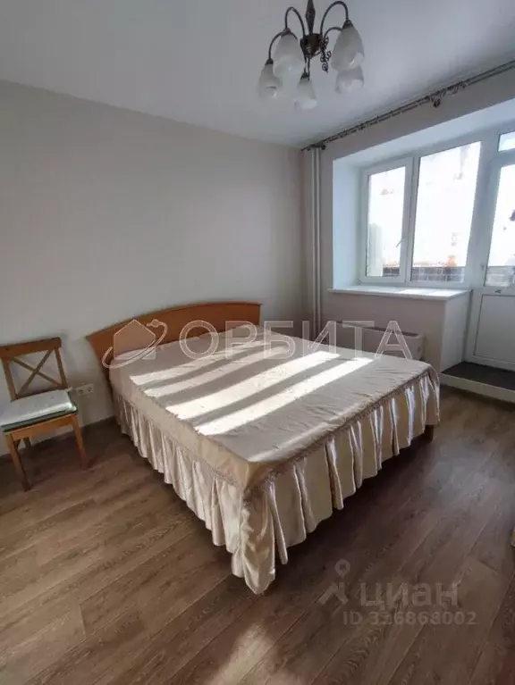 2-к кв. Тюменская область, Тюмень ул. Стартовая, 5а (67.4 м) - Фото 0