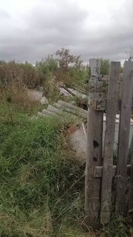 Дом в Ульяновская область, Вешкаймский район, Чуфаровское городское ... - Фото 2