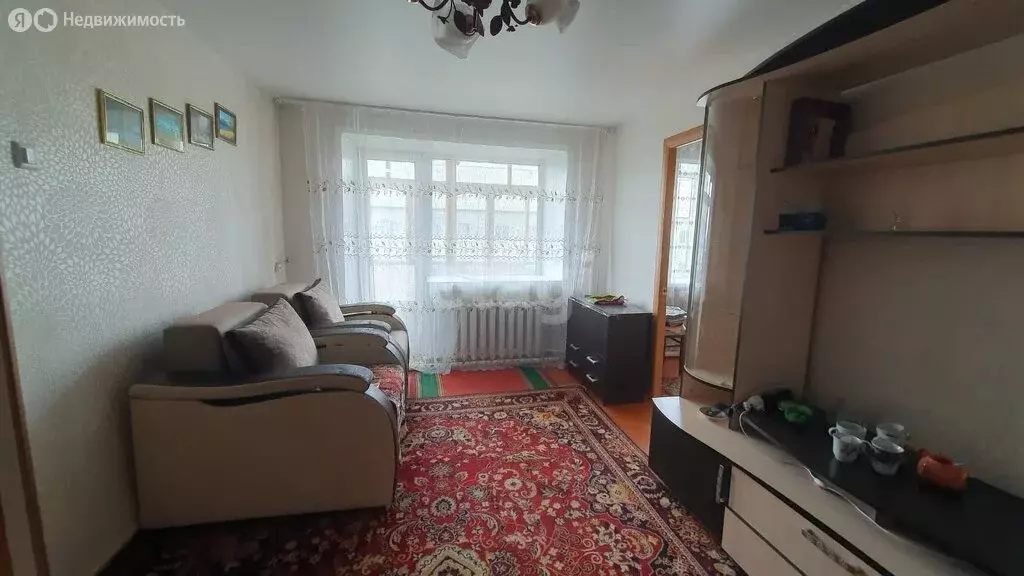 3-комнатная квартира: посёлок Плотниково, Школьная улица, 15 (54 м) - Фото 1