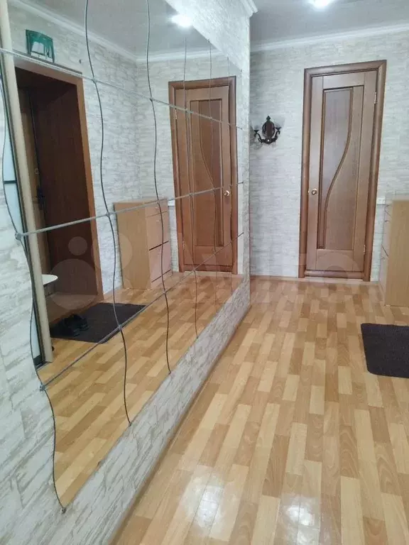 3-к. квартира, 60 м, 3/9 эт. - Фото 1