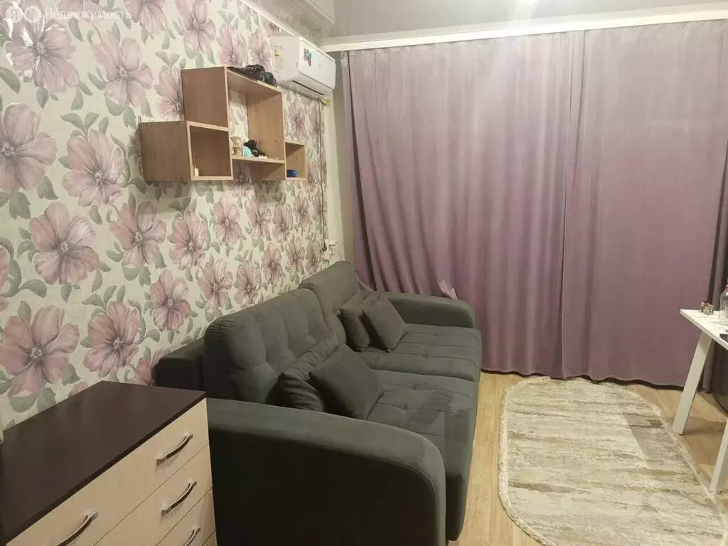 Квартира-студия: Тобольск, 15-й микрорайон, 37 (21 м) - Фото 1