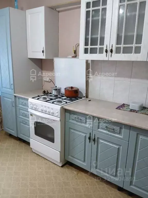 1-к кв. Волгоградская область, Волгоград ул. Академика Богомольца, 10 ... - Фото 1