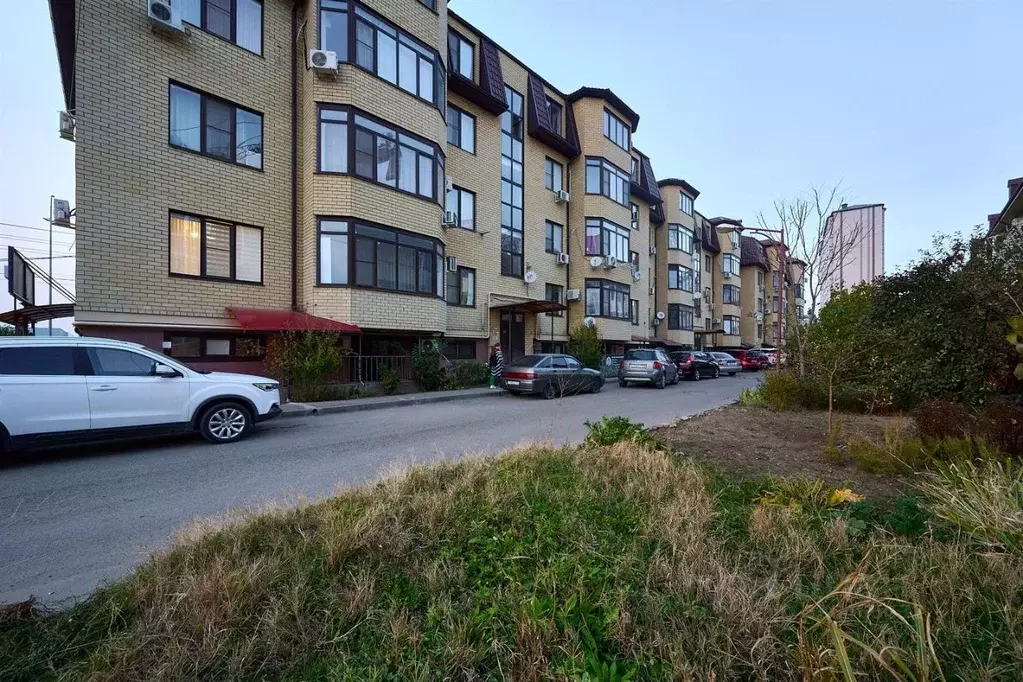 1-к кв. Адыгея, Тахтамукайский район, Старобжегокайское с/пос, Новая ... - Фото 1