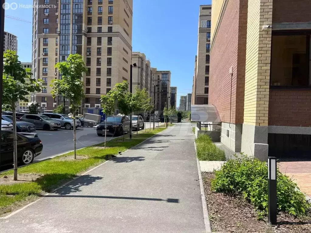 1-комнатная квартира: Тюмень, улица Разведчика Кузнецова, 7 (39.3 м) - Фото 1