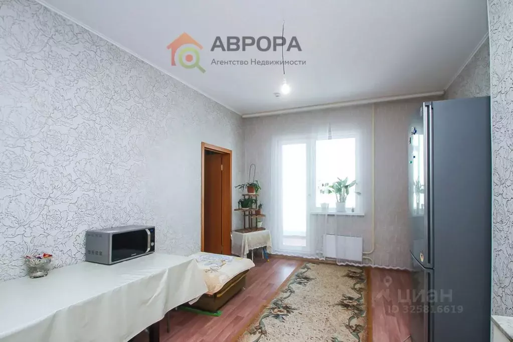 3-к кв. Ханты-Мансийский АО, Сургут пос. Гидростроитель, ул. ... - Фото 2