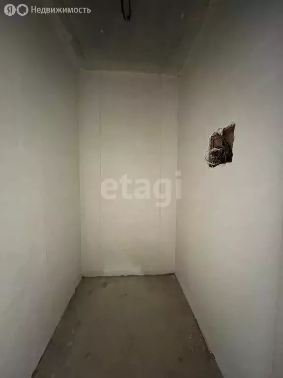 2-комнатная квартира: Владикавказ, улица Зураба Магкаева, 2/2 (81 м) - Фото 1