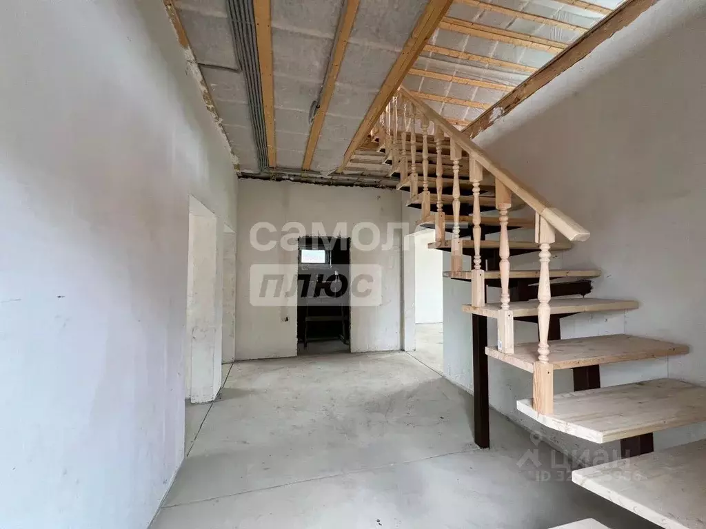 Дом в Краснодарский край, Динской район, с. Красносельское ул. ... - Фото 1