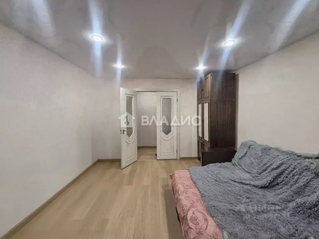 1-к кв. Бурятия, Улан-Удэ ул. Шумяцкого, 10 (31.8 м) - Фото 2