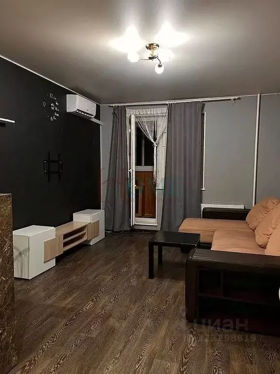 Студия Новосибирская область, Новосибирск ул. Виктора Уса, 13 (27.6 м) - Фото 1