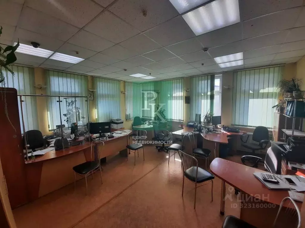 Офис в Севастополь ул. Очаковцев, 19 (38 м) - Фото 2