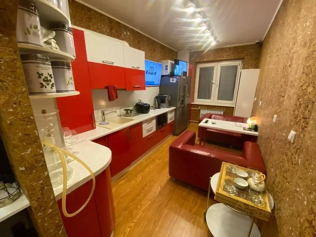 Помещение свободного назначения в Свердловская область, Екатеринбург ... - Фото 1