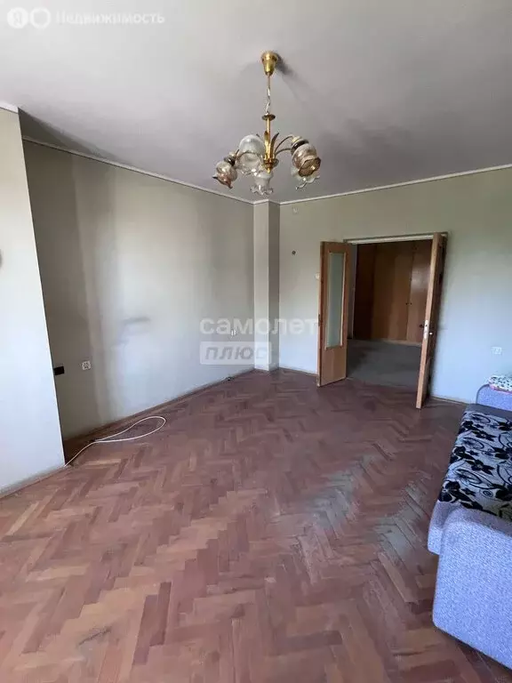 2-комнатная квартира: Астрахань, Румынская улица, 9к1 (74 м) - Фото 1